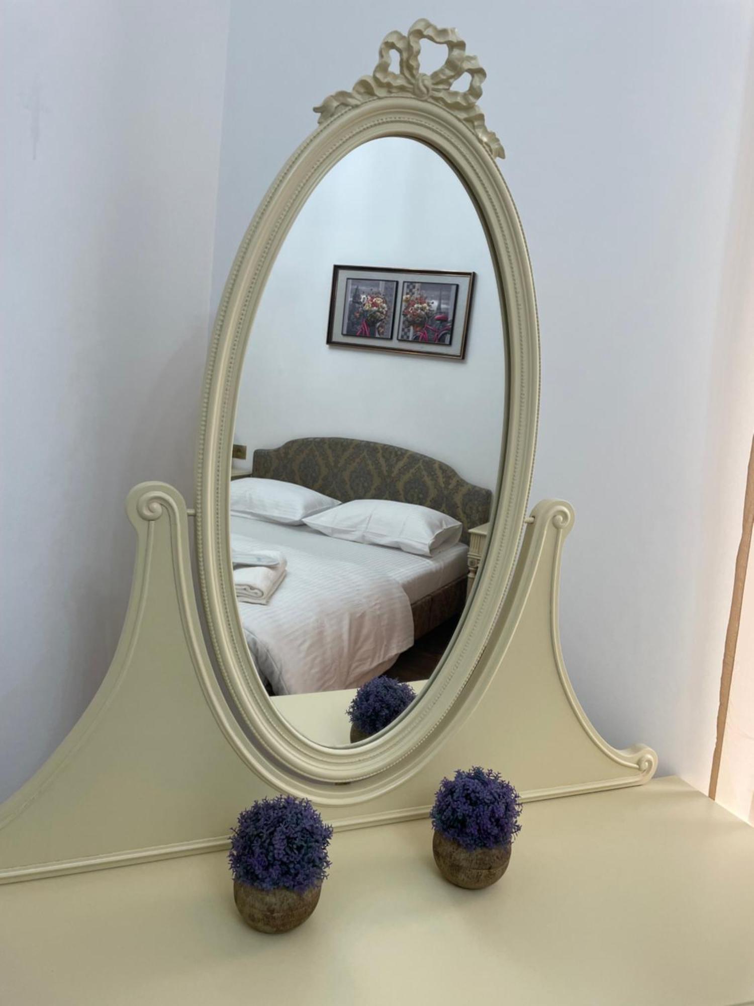 Picasso Apartment Kutaiszi Kültér fotó