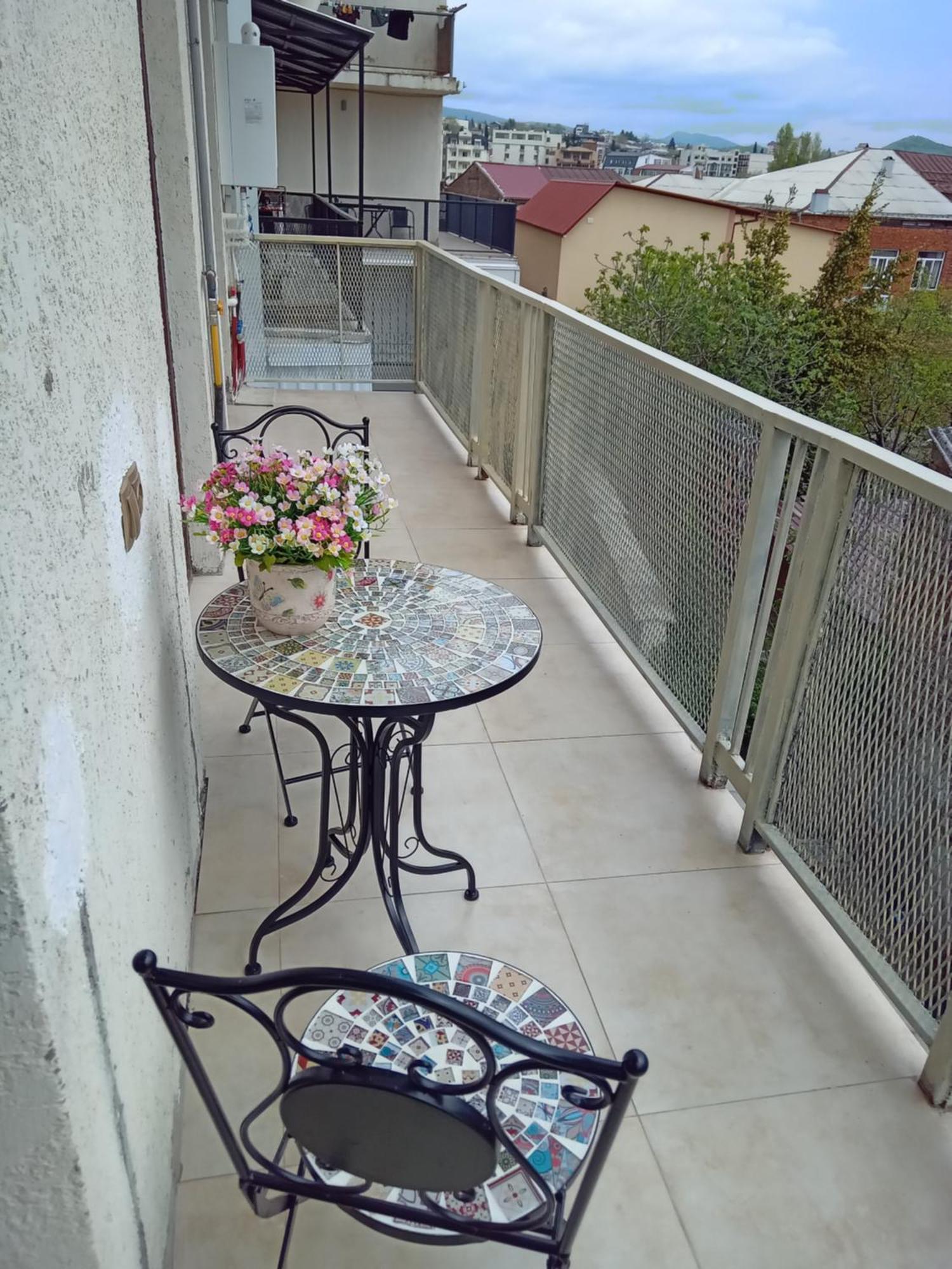 Picasso Apartment Kutaiszi Kültér fotó
